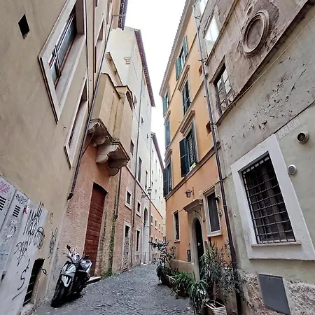 Lägenhet Maisonette Navona