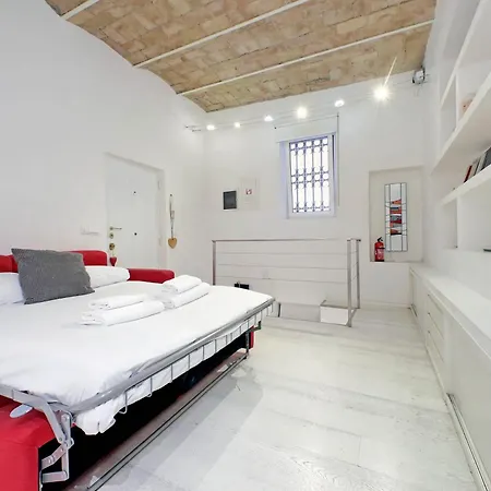 Lägenhet Maisonette Navona