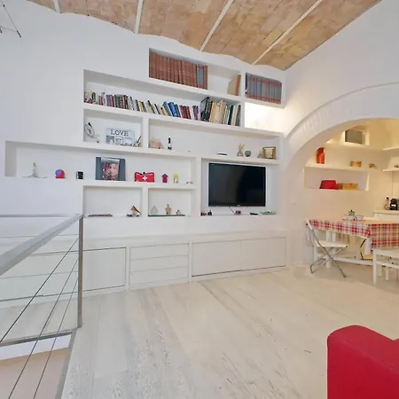 Lägenhet Maisonette Navona